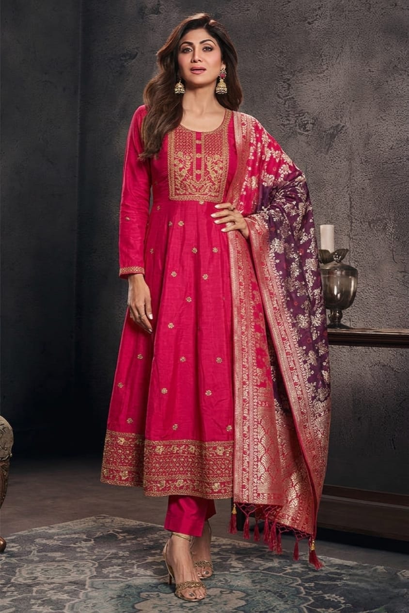 Premium Quality Gorgeous looking Anarkali Flared Kurti Pant Dupatta Set